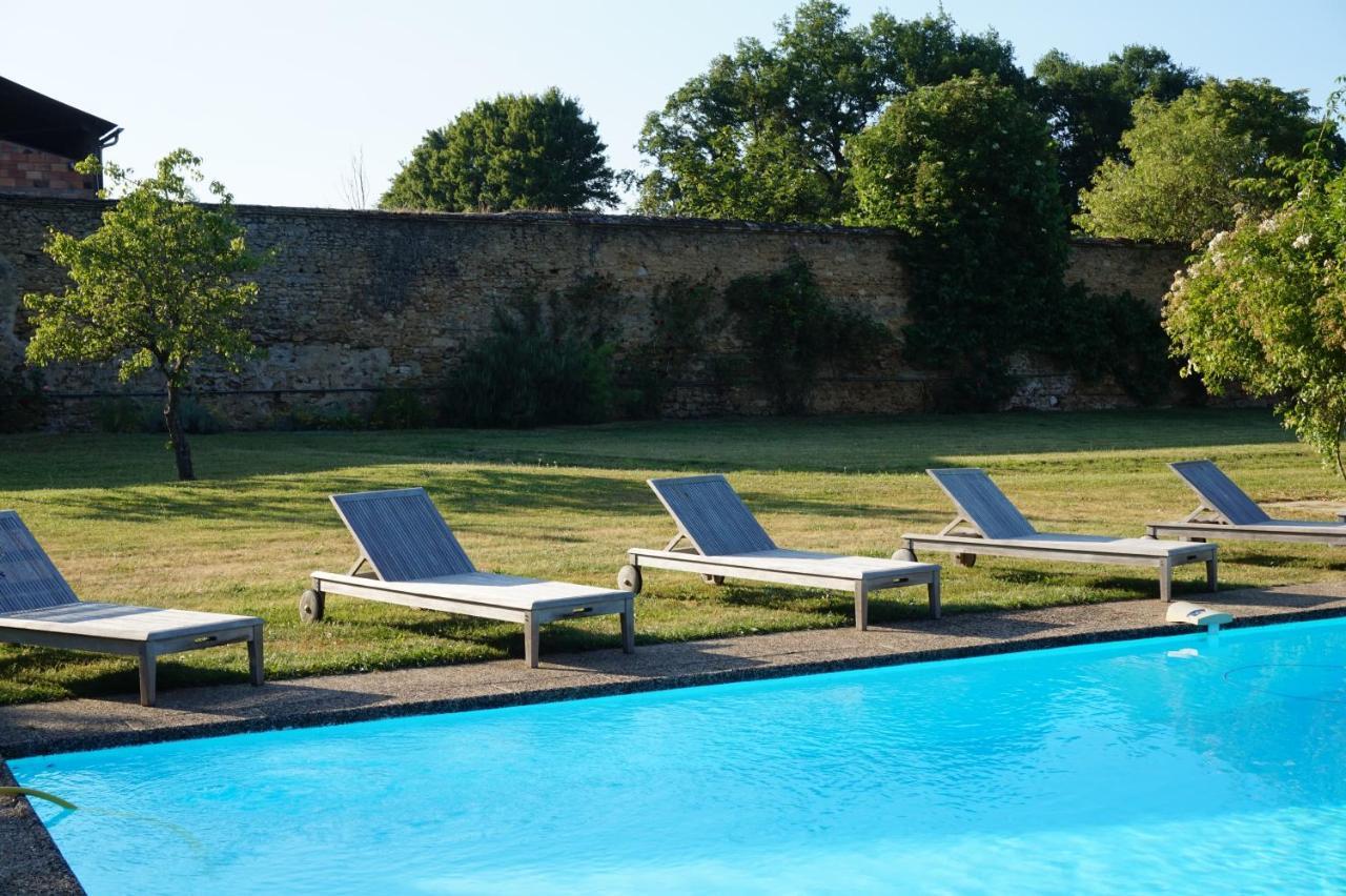 Cottages De Chateau De Vaux Yvré-lʼÉvêque 外观 照片