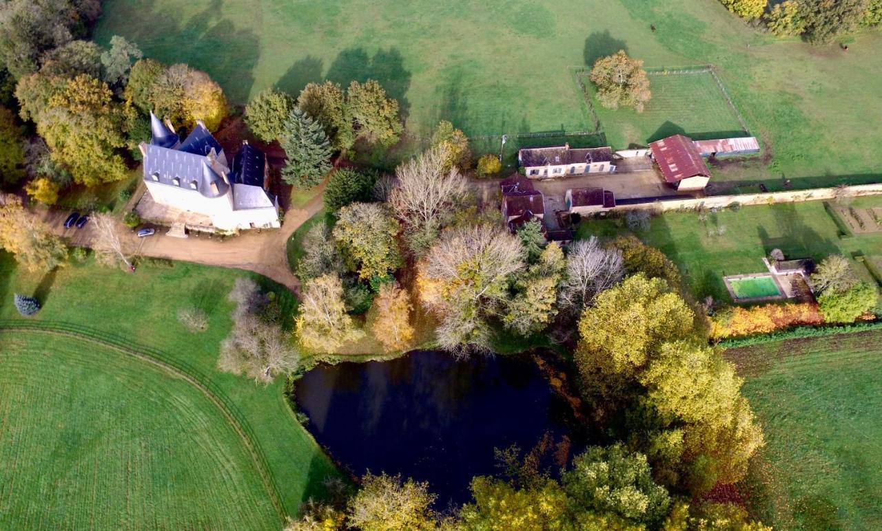Cottages De Chateau De Vaux Yvré-lʼÉvêque 外观 照片